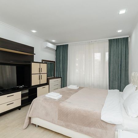 Ultra Centr Chisinau Luxrent Lägenhet Exteriör bild
